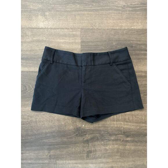 Alice + Olivia Pants - Alice & Olivia Employed Tailored Black Shorts Size 6 Low Rise